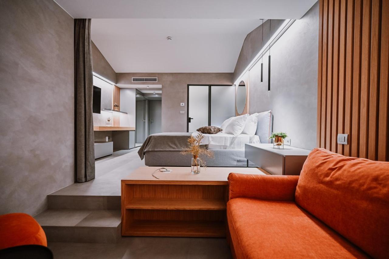 מורטר Hotel Stomorin-Marina Hramina מראה חיצוני תמונה